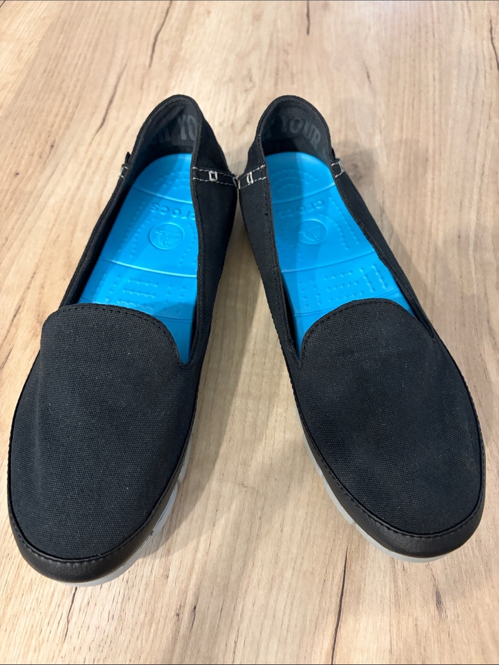CROCS STRETCH SOLE SKIMMER BLACK CANVAS LOAFER FLATS WOMENS SIZE 9